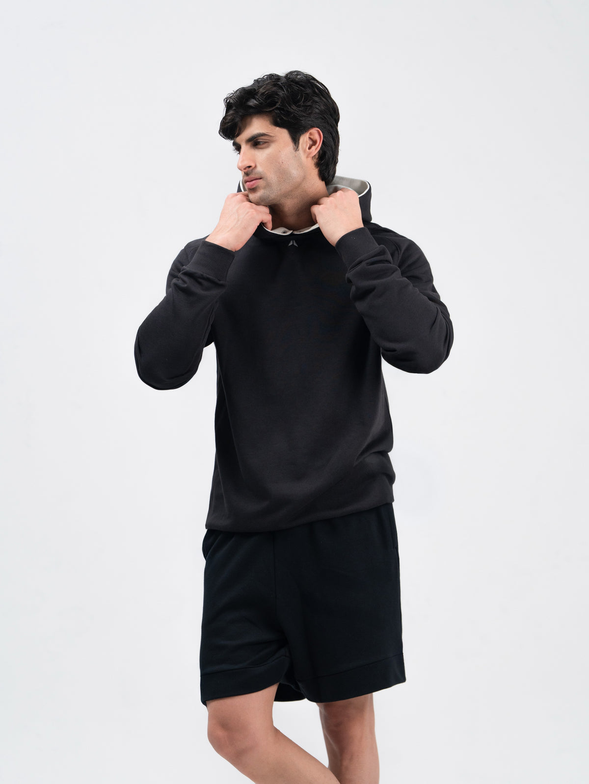 CHROME QAZE BI-COLOR HOODIE UNISEX-BLACK