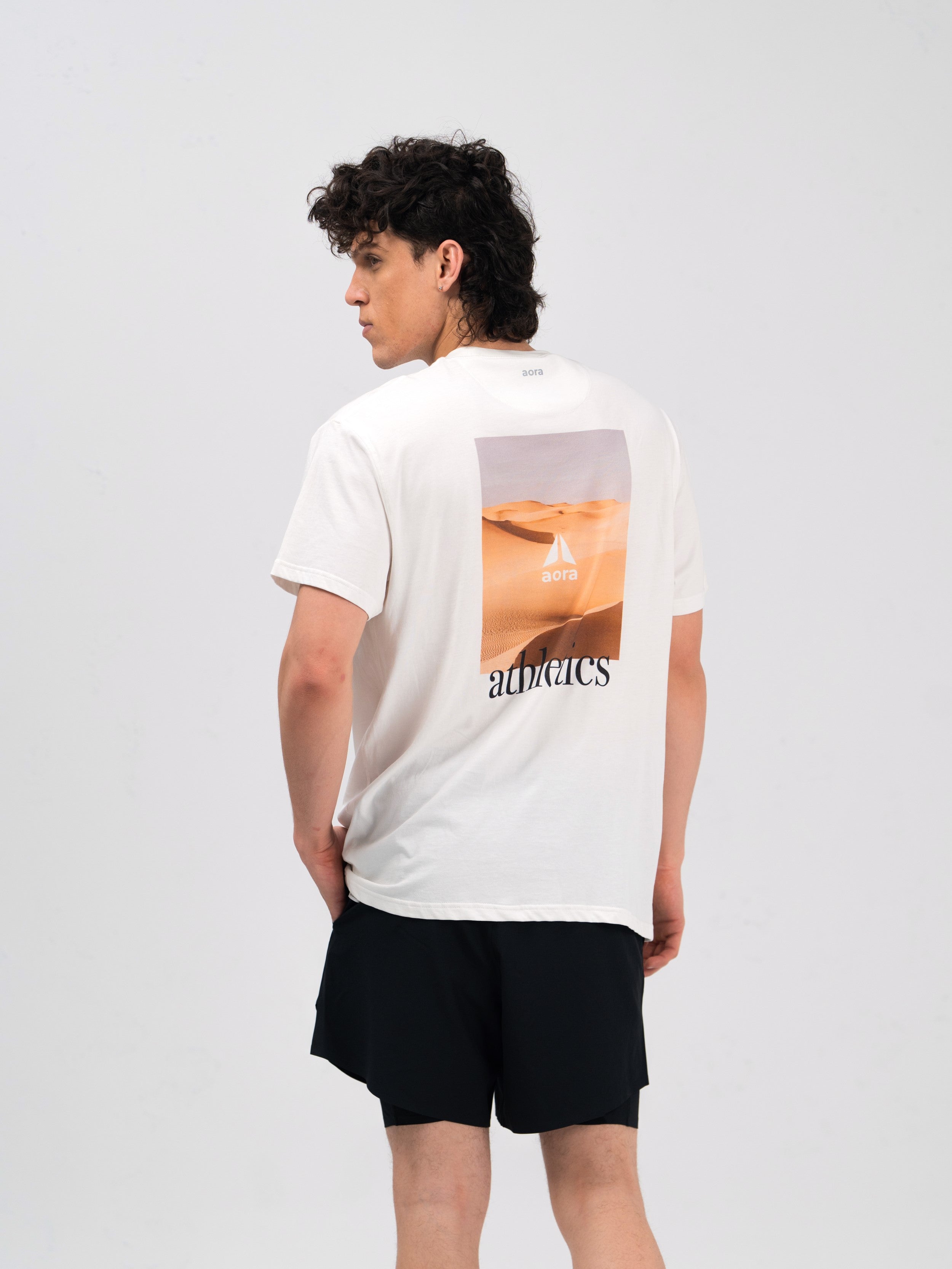 SEASON GRAPHIC SHIRT V9 UNISEX